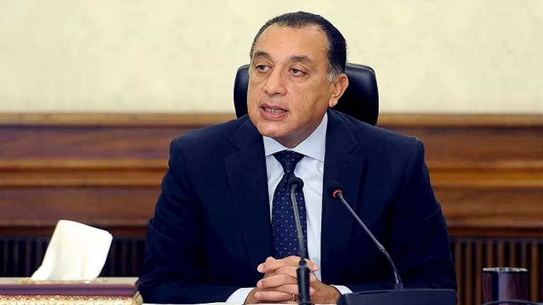 رئيس الوزراء يعلن الخميس 2 يوليو إجازة رسمية
